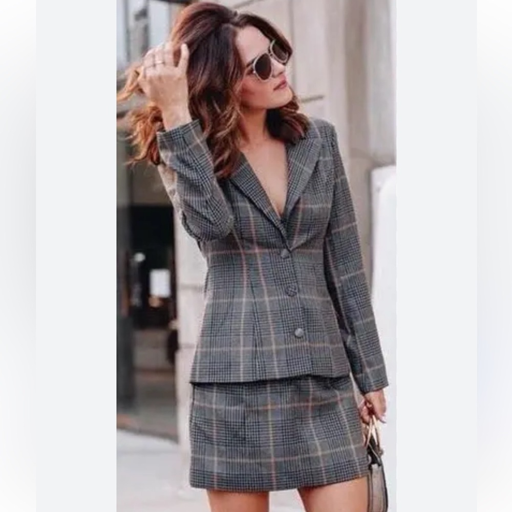 NWT Lovers + Friends Kim Brown Metallic Plaid Blazer and Skirt Set MSRP $350